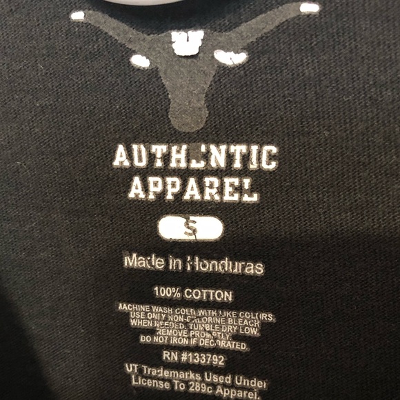 Brown Authentic Apparel Hook’Em Horns Graphic Tee, Size Small - Picture 3 of 3
